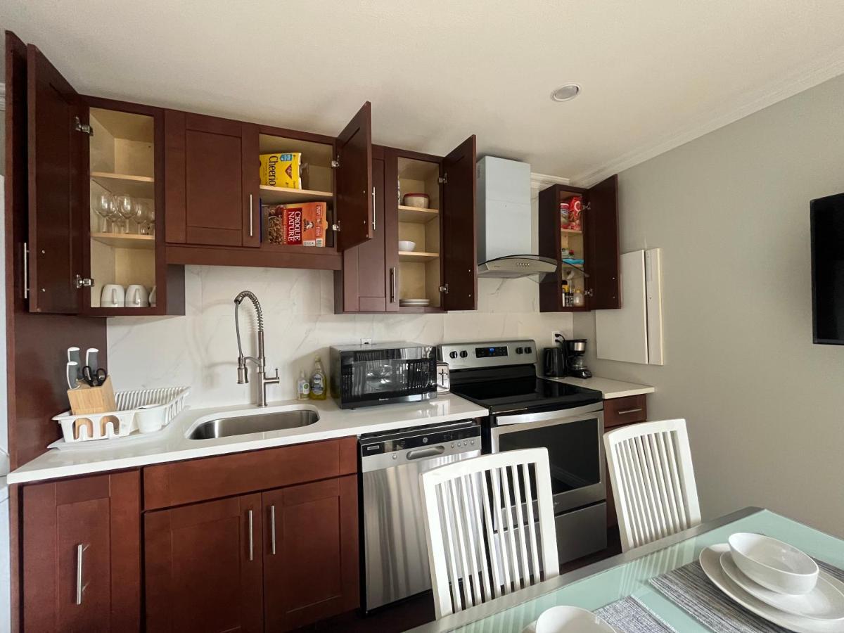 Coze Home In Vancouver Near Yvr エクステリア 写真