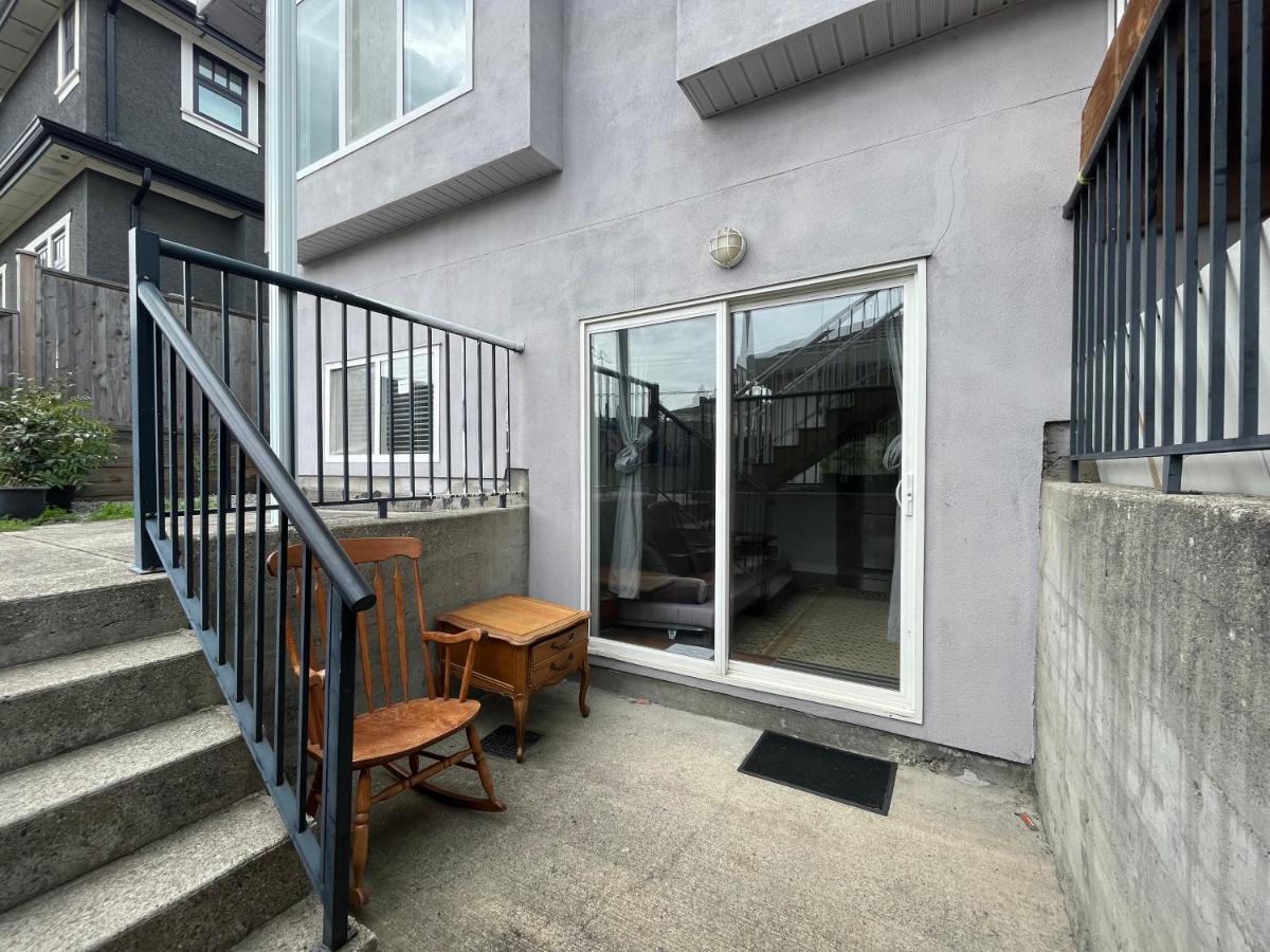 Coze Home In Vancouver Near Yvr エクステリア 写真