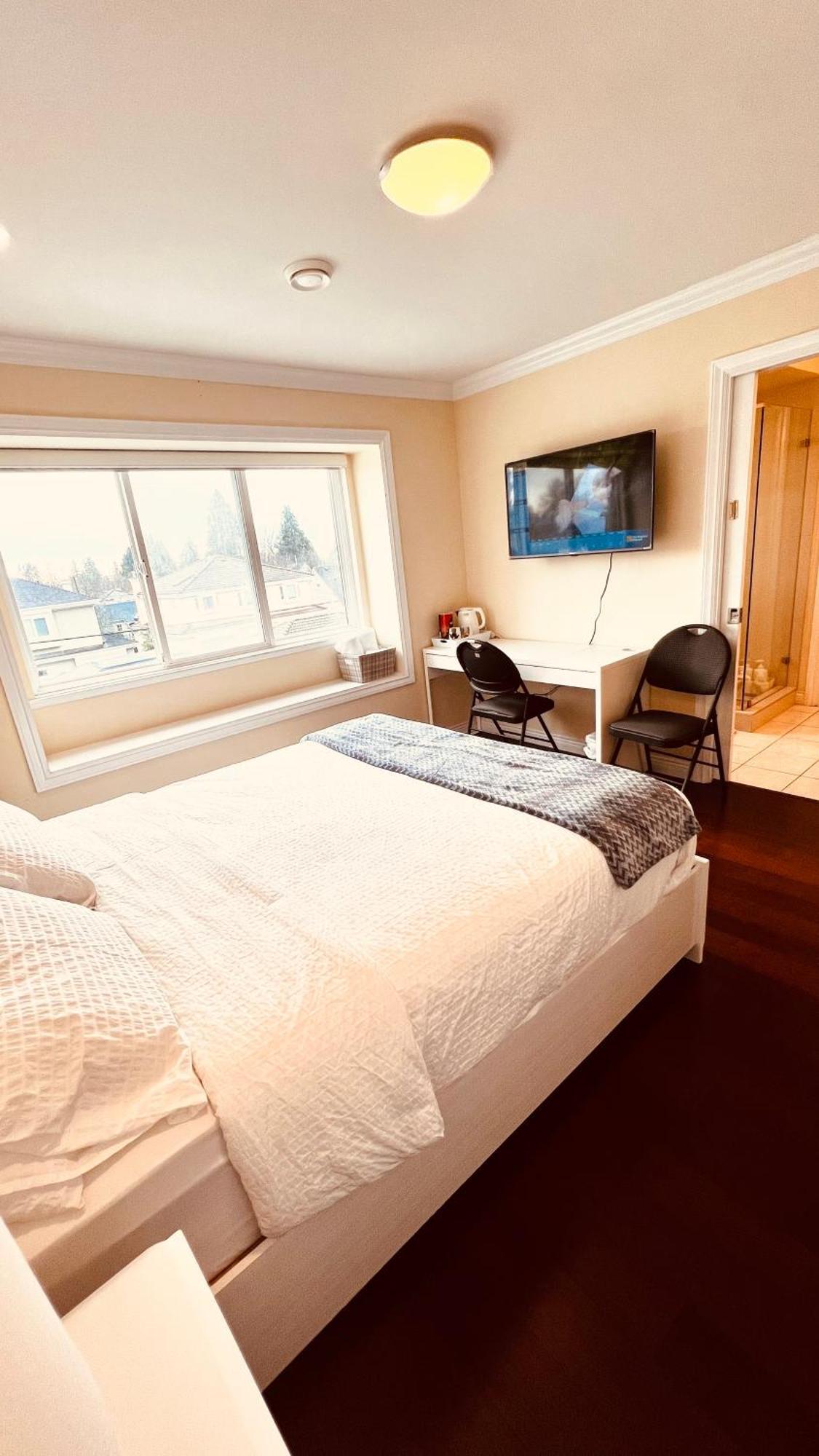 Coze Home In Vancouver Near Yvr エクステリア 写真