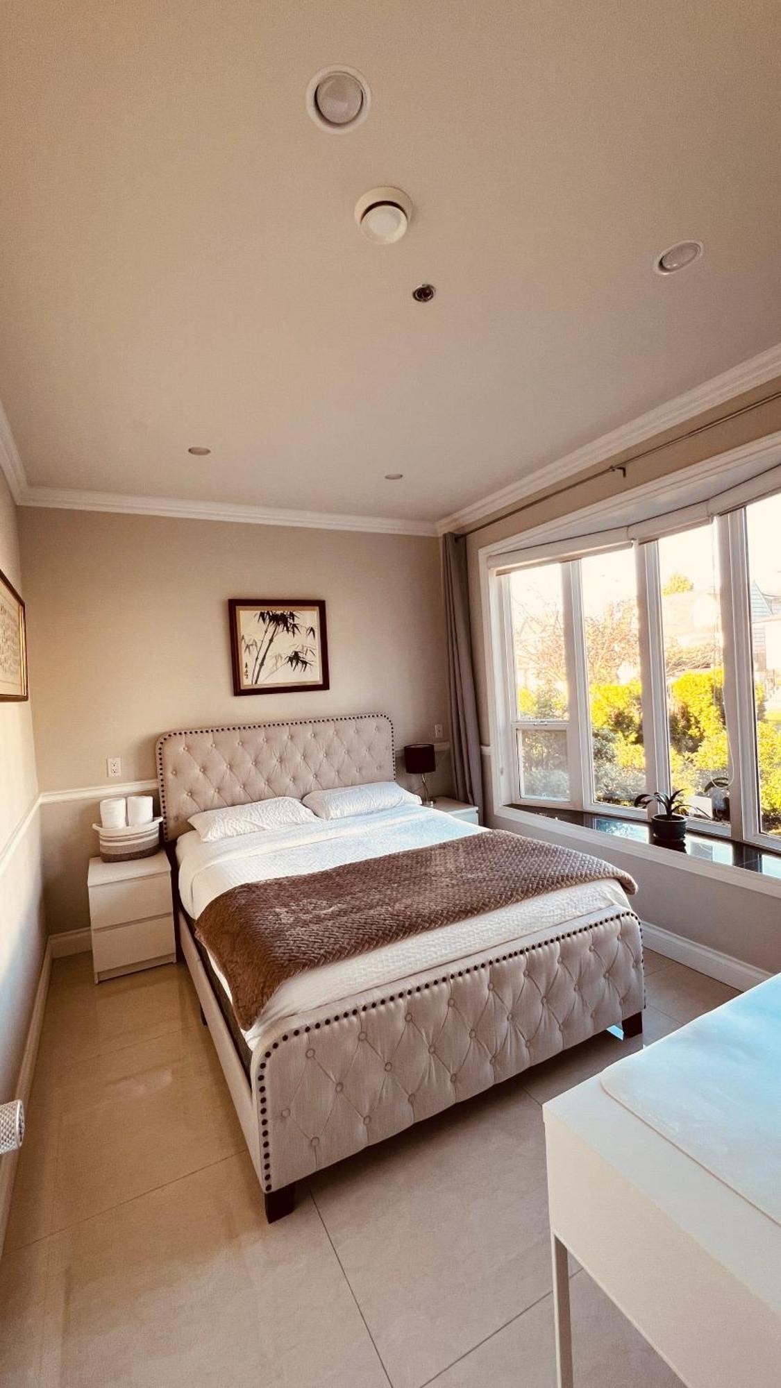 Coze Home In Vancouver Near Yvr エクステリア 写真
